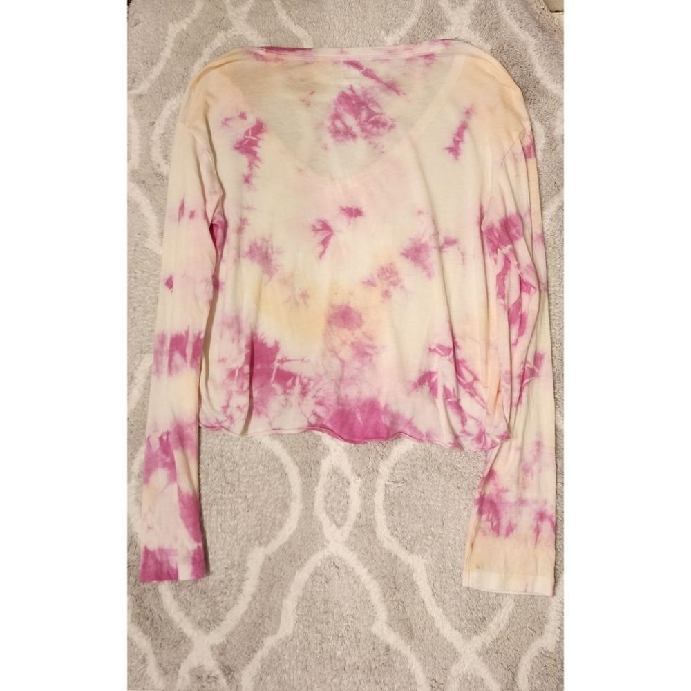 VS Pink Tie Dye Top - Picture 2 of 2
